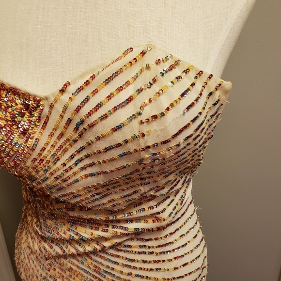 Short ivory multicolored beaded formal dress - Picture 2 of 7